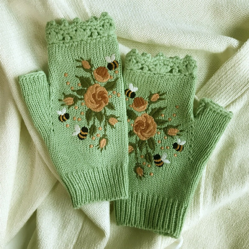 Autumn and Winter Embroidered Women's Warm Gloves Bee Flower Adult Knitted Gloves Embroidered Woolen Gloves