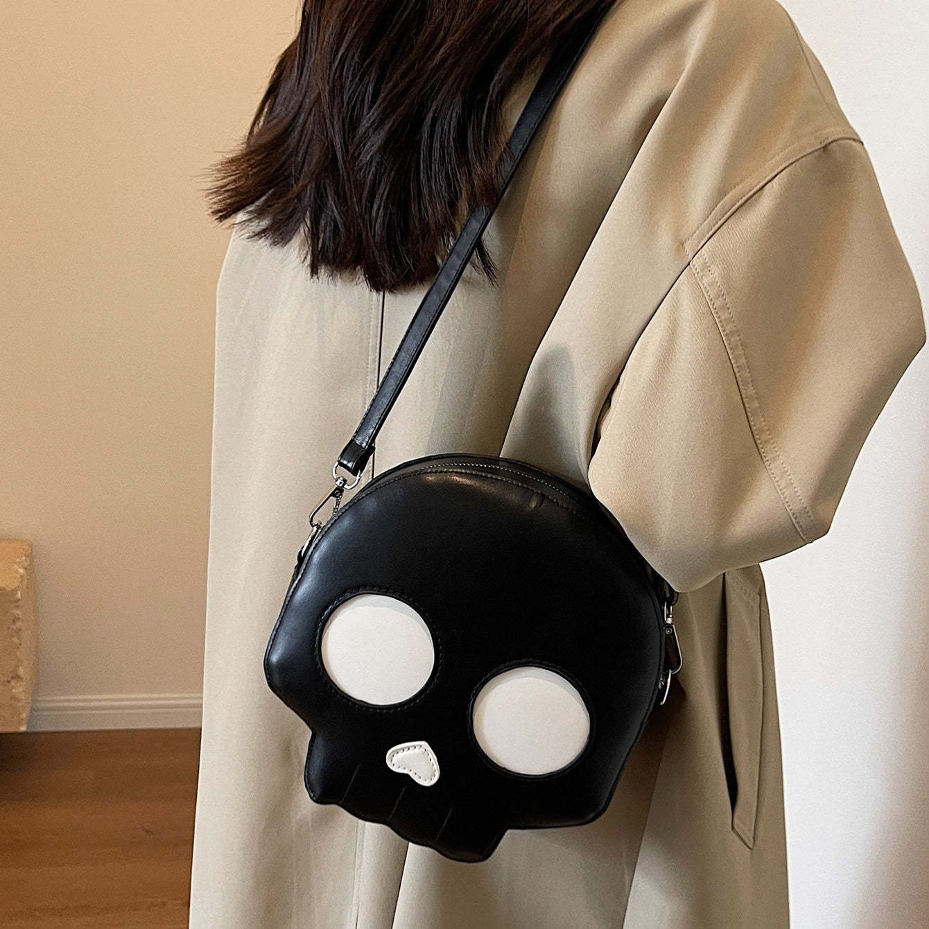 Skull Crossbody Bag