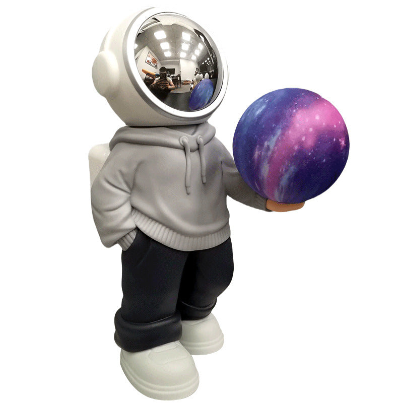 Spaceman Wireless Night Lamp