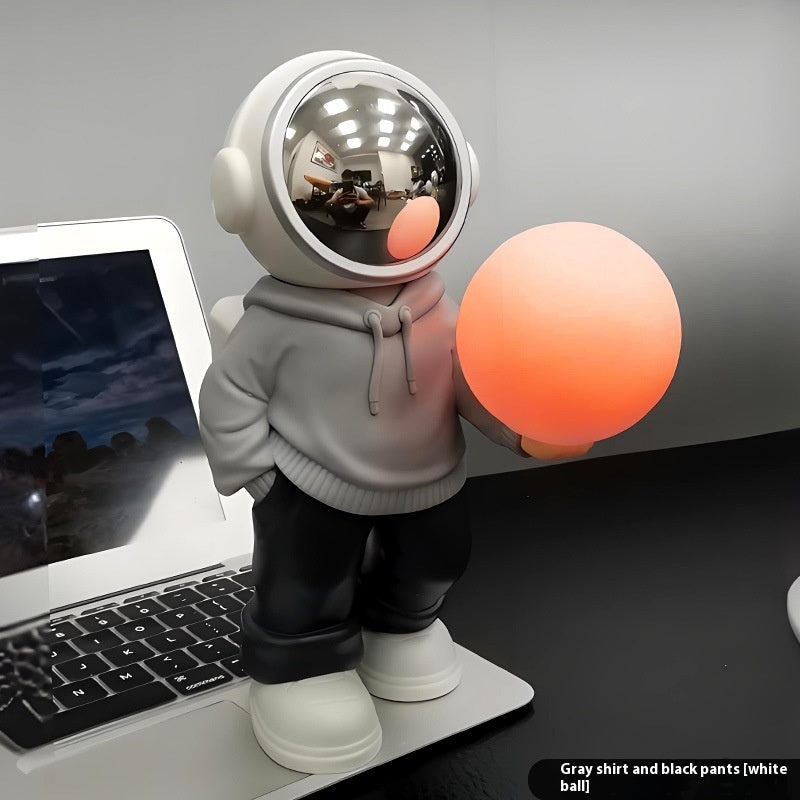 Spaceman Wireless Night Lamp